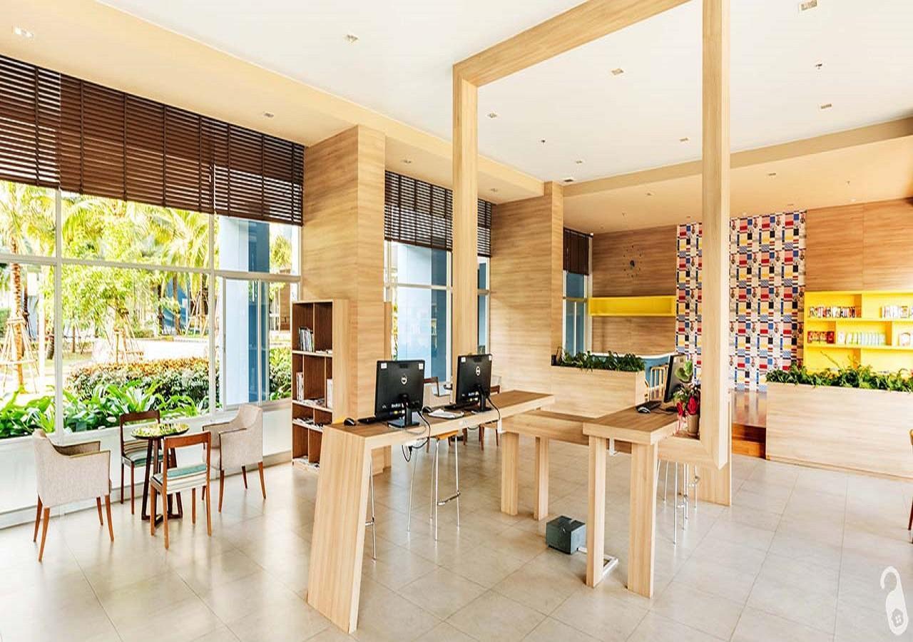 Lumpini Parkbeach Pattaya Pool View 좀티엔 비치 외부 사진